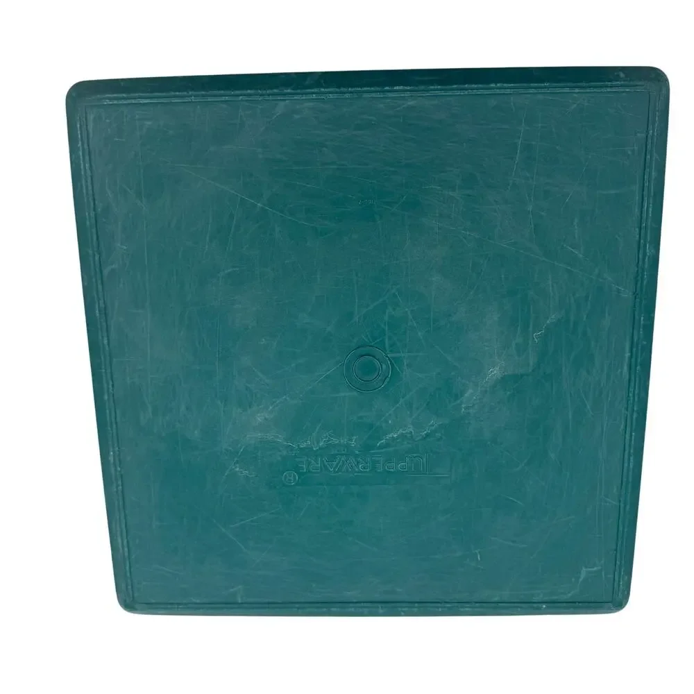 Vintage Tupperware Green Square Storage Keeper 166 Container Clear Lid Retro
